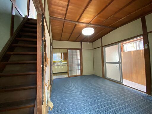 大阪府東大阪市大蓮東・2階が風通し抜群な２階建て一軒家の物件です！！