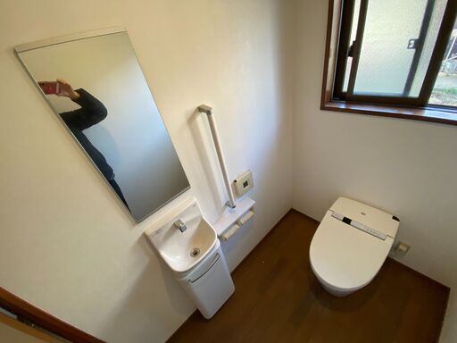 再募集！（広い屋上付き物件！！）茨城県日立市石名坂町・シャッター付きの駐車場×2と屋上がある2階建て一軒家！！戸建てに激安で住めるチャンス！