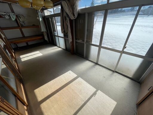 （倉庫貸しに変更しました！！）新潟県妙高市関山・車庫付き戸建て物件を倉庫として好きに活用してください！！