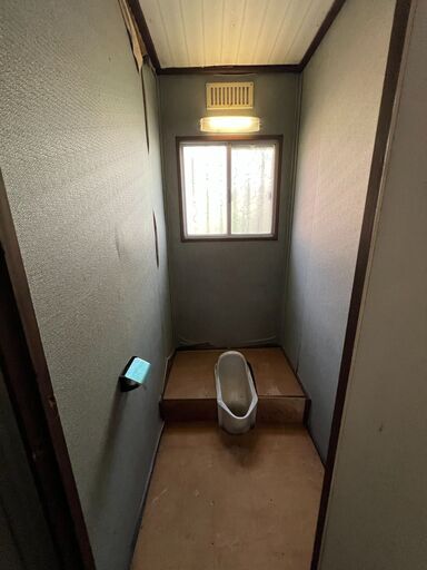 住めるようになりました！（2025年9月末まで人が住んでました！車庫証明もOK！）岐阜県岐阜市御望、駐車場付き平屋を好きに使えます！！