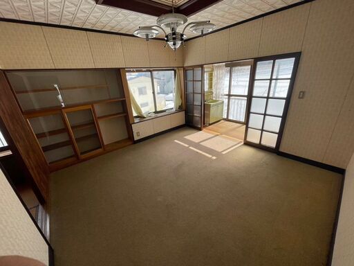 （倉庫貸しに変更しました！！）新潟県妙高市関山・車庫付き戸建て物件を倉庫として好きに活用してください！！