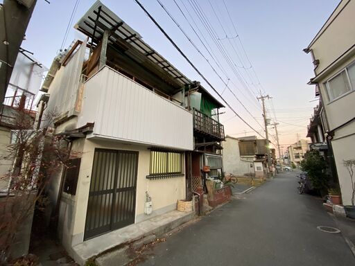 （すぐに住めます！）大阪府寝屋川市大成町にある2025年11月まで住んでいた一部リフォーム済みのペットと住みやすそうな2階建て一軒家！！
